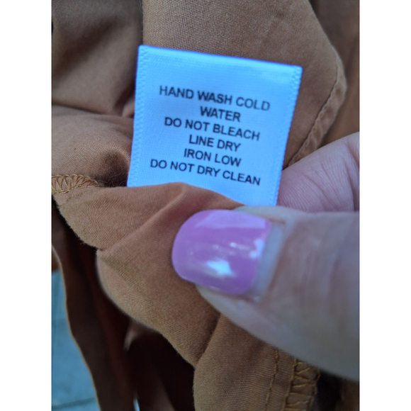 Women's HYFVE Brown Button-Down Shirt Size L - Picture 9 of 10